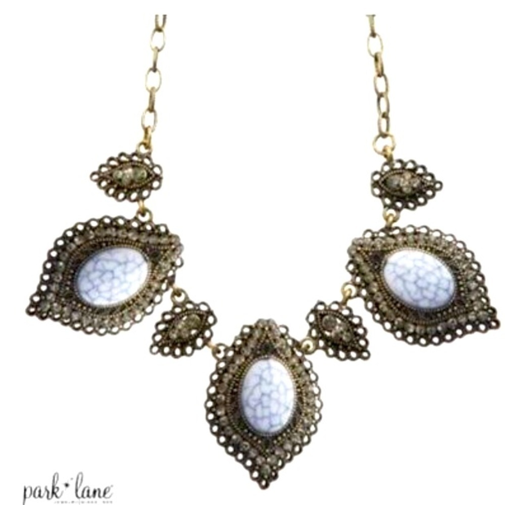 Park Lane Marvel Necklace Vintage White Marble Cabachon set in Antique Gold